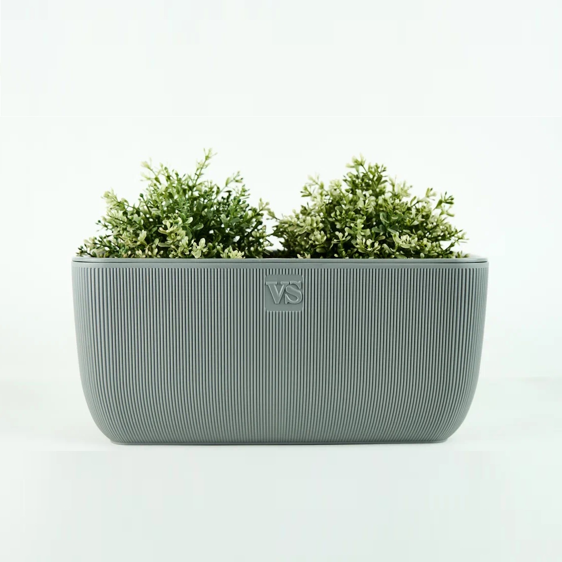 Кашпо пластм. "Фабио" 9,5л 378х190х170мм со вставкой Серый АМBF-9,5-03  ("VipSet") *1/4 Кашпо пластм. "Фабио" 9,5л 378х190х170мм со вставкой Серый АМBF-9,5-03  ("VipSet") *1/4