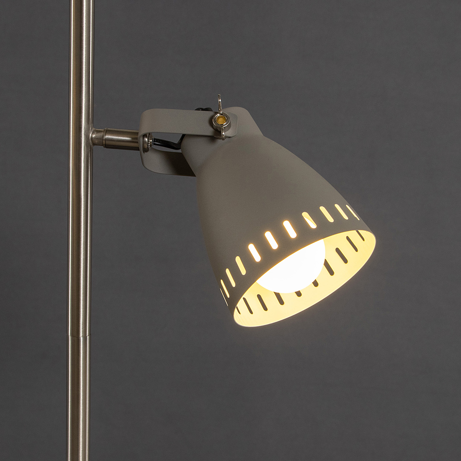 Торшер 03069-0.6-01A GY Е27 60Вт *1