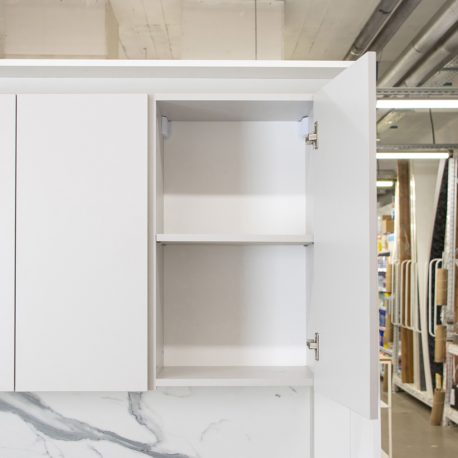 Шкаф навесной 400х676х290 мм BROZEX-WOOD Серый лед, с дверцей, серый / графит