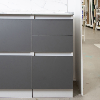 Шкаф напольный 600х850х600 мм BROZEX-WOOD Серый лед, с тремя ящиками, серый / графит