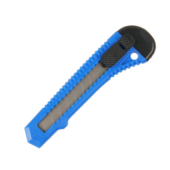 Нож строительный 18мм корпус пластик (2701001) T4P *1/50/600