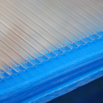 Поликарбонат 4 мм сотовый Агро Био, 2.1х6 м, 0.47 кг/м², прозрачный